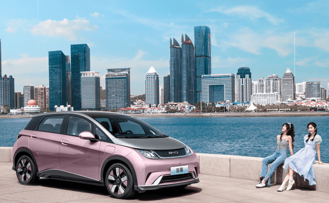 �ȁ��Ϻ������N��20�f������Ů܇��������